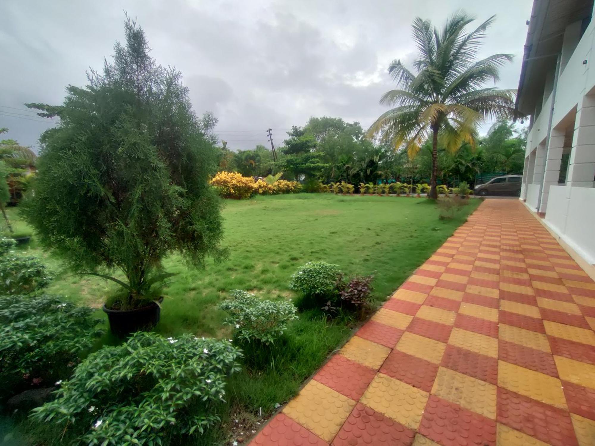 Opulence Resort Awas Alibaug Alībāg Eksteriør billede